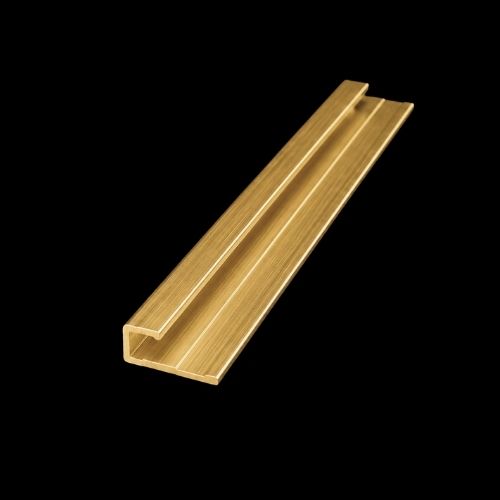 [121] Trim Edge Gold (3mm) 10ft