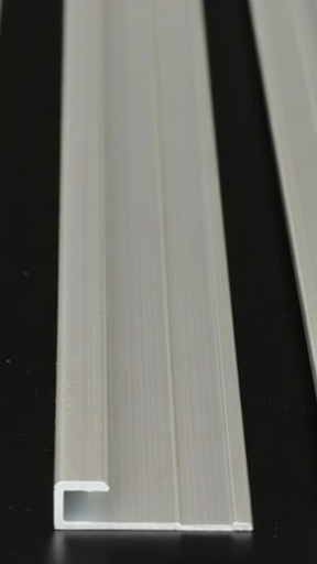 [00125] [125] Trim Edge Silver (3mm) 10ft